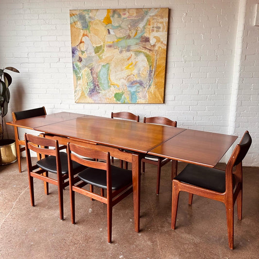 DANISH TEAK BEVELED EDGE DINING TABLE WITH DRAW LEAVES