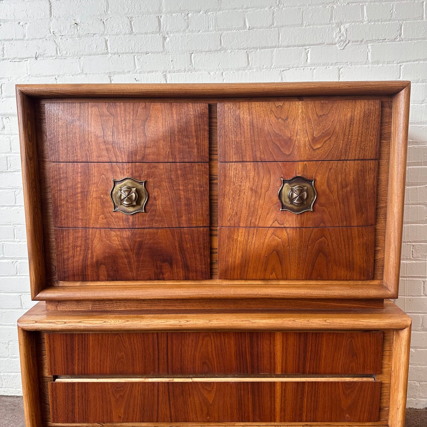 UNITED DIAMOND FACE HIGHBOY DRESSER