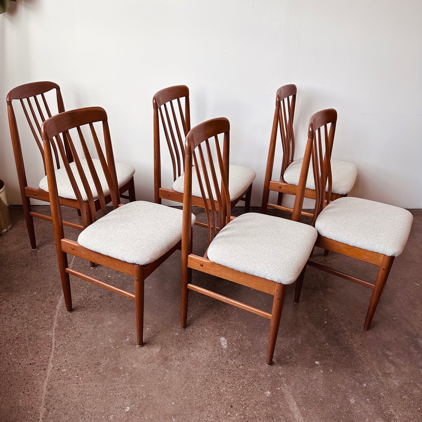 TEAK BENNY LINDEN RAILBACK DINING CHAIRS - S/6