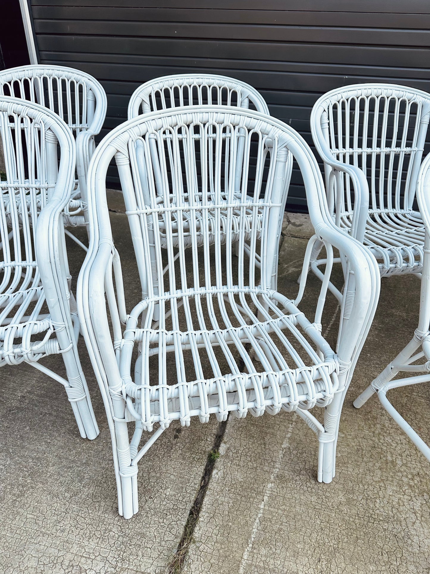 ITALIAN STYLE OUTDOOR RATTAN PATIO CHAIRS