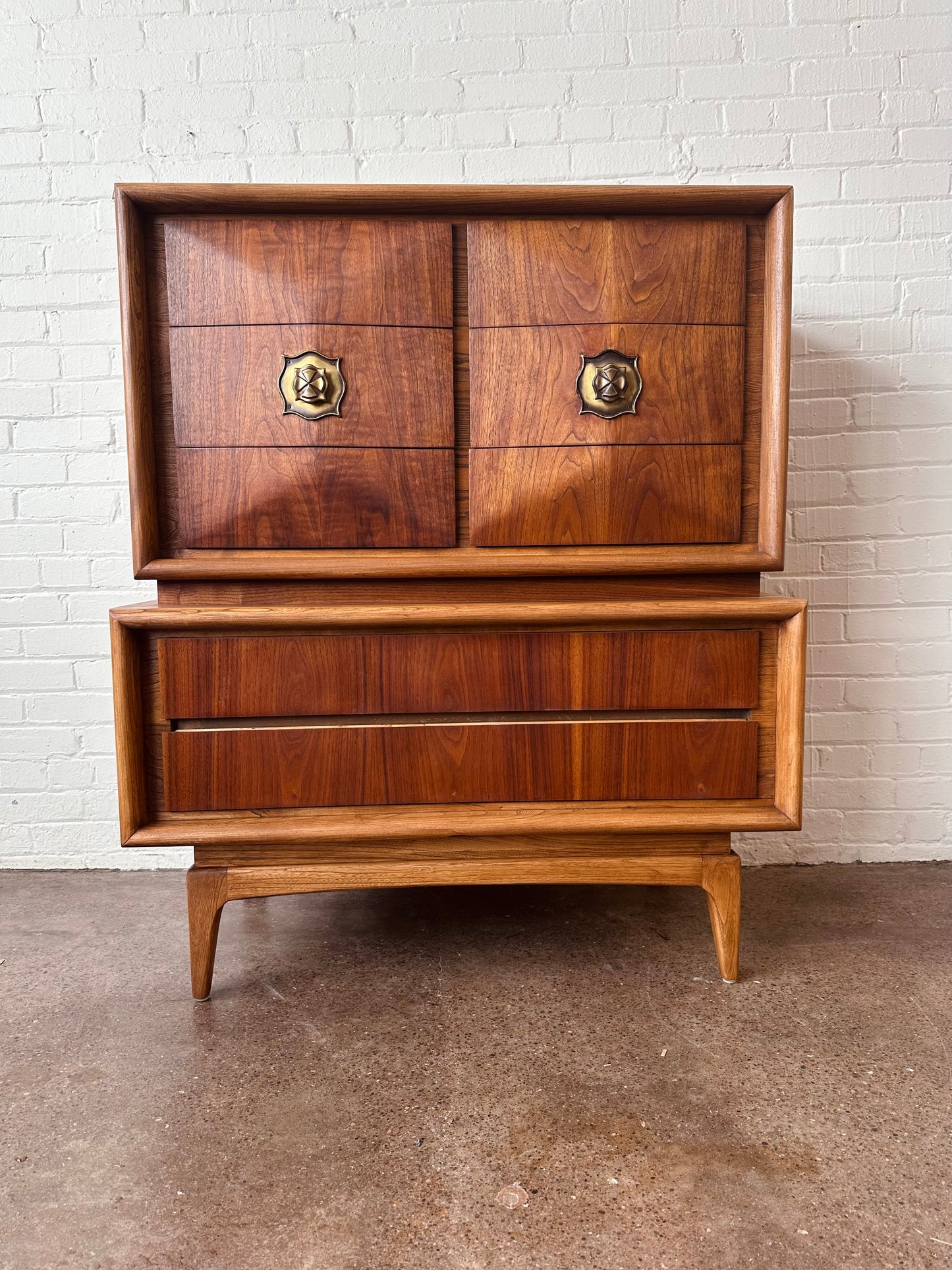 UNITED DIAMOND FACE HIGHBOY DRESSER