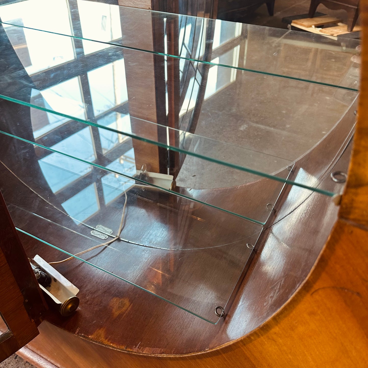 ART DECO CIRCULAR LEADED GLASS SUPERLATIVE CABINET C. 1930S