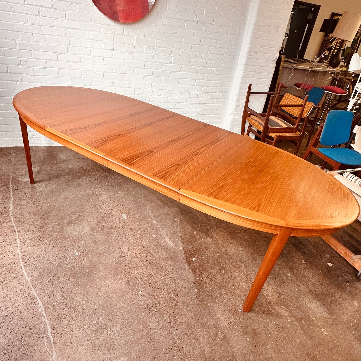 DANISH MODERN OVAL DINING TABLE WITH TWO LEAVES