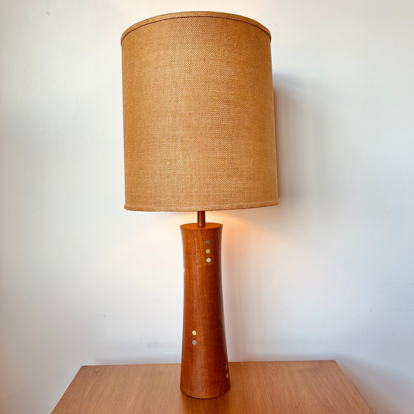 RARE TURNED TEAK AND CERAMIC MARTZ DOTS LAMP WITH SHADE