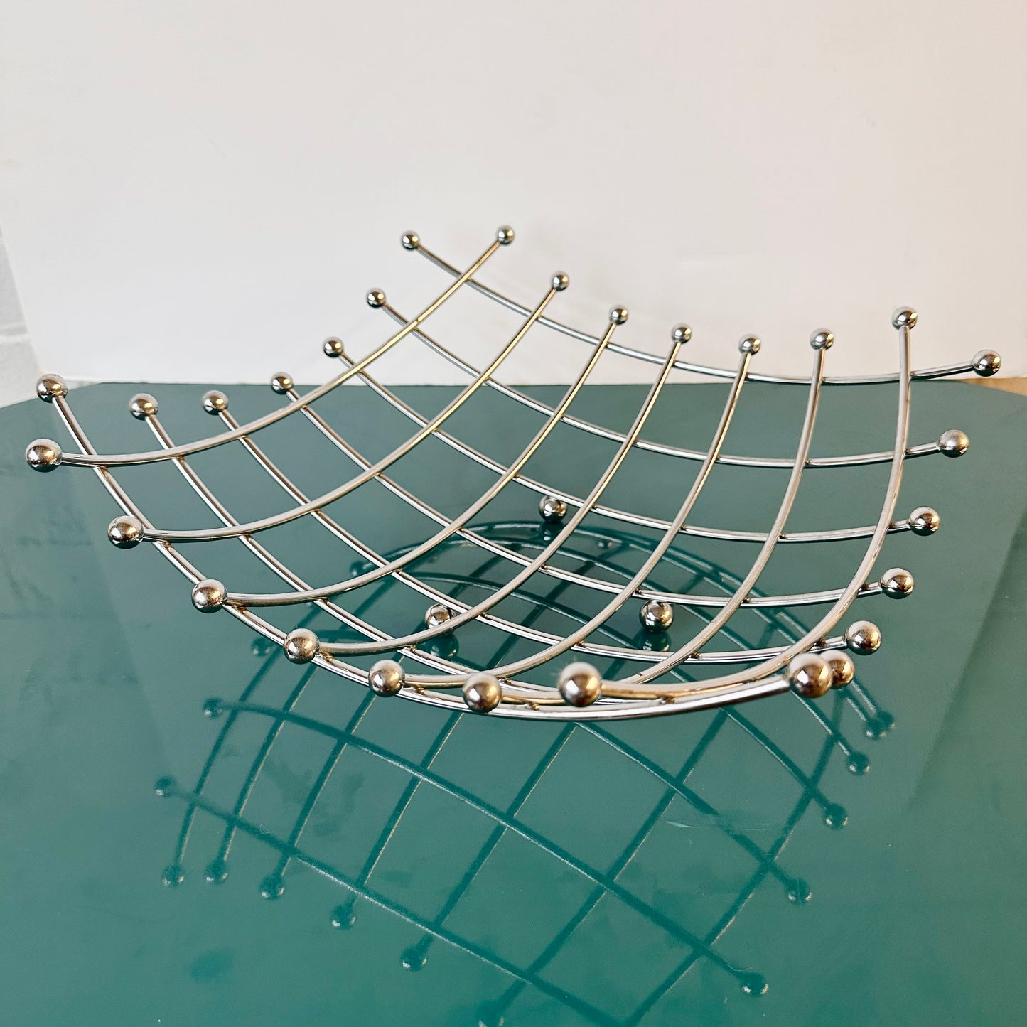 MODERNIST WIRE FRUIT OR BREAD BASKET
