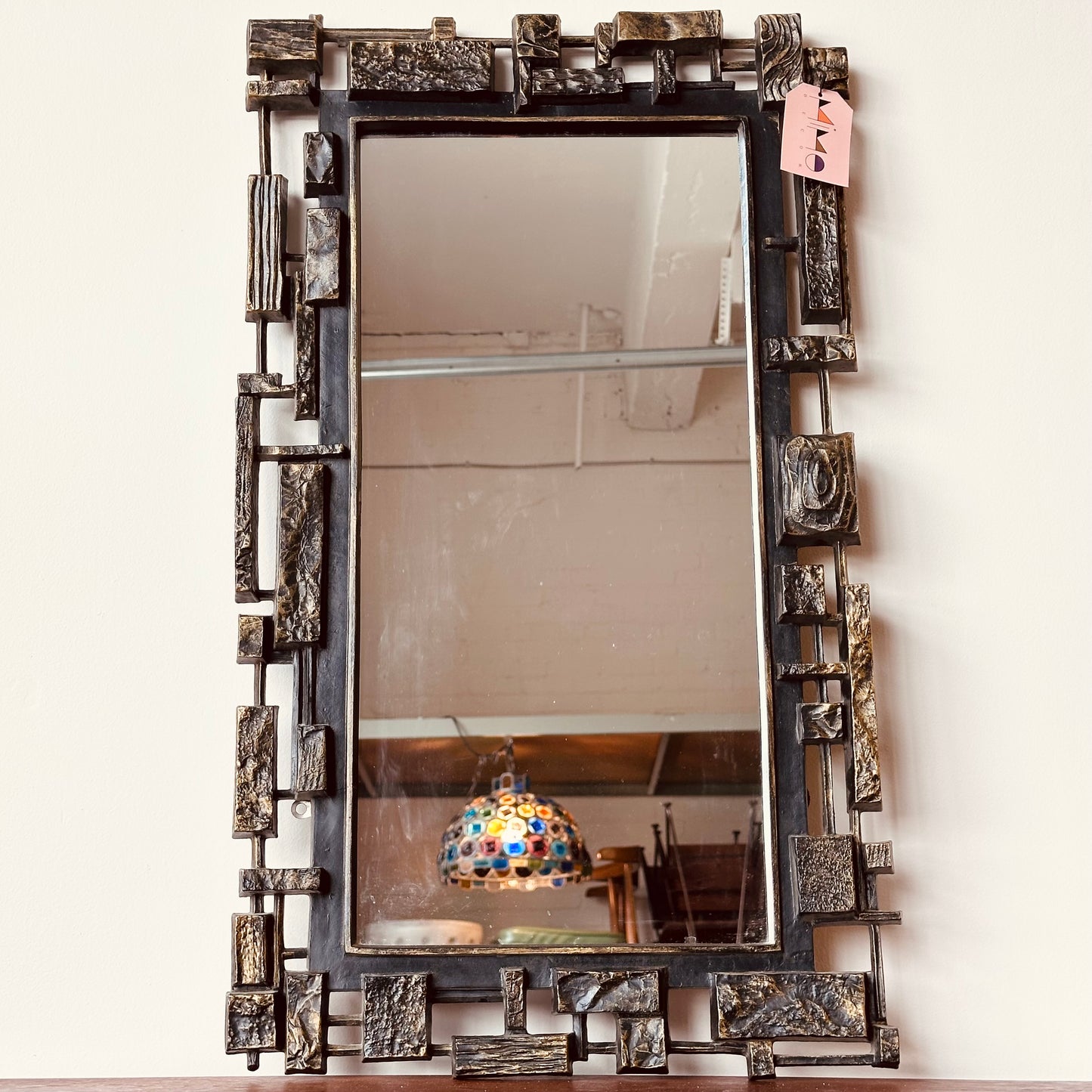 GEOMETRIC BRUTALIST SYROCO STYLE MIRROR WALL