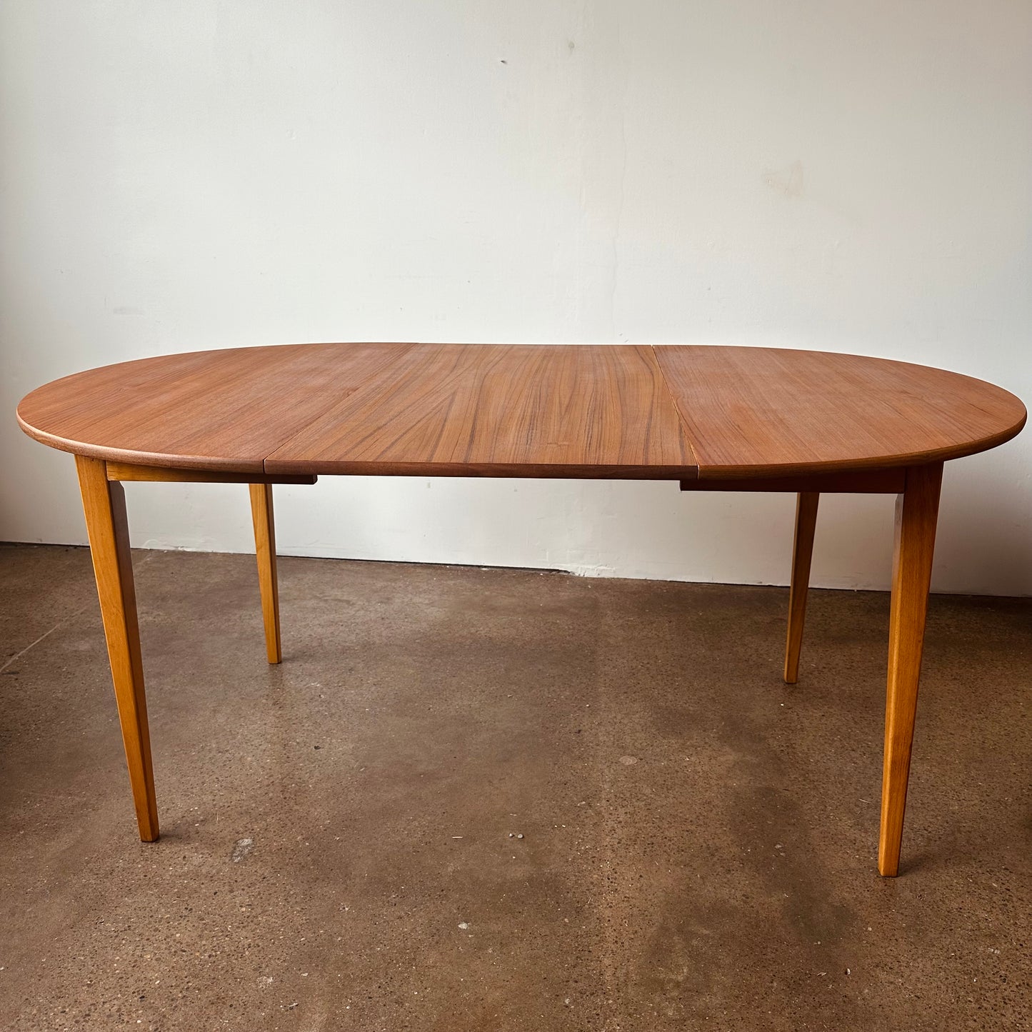 DANISH TEAK ROUND TO OVAL DINING TABLE