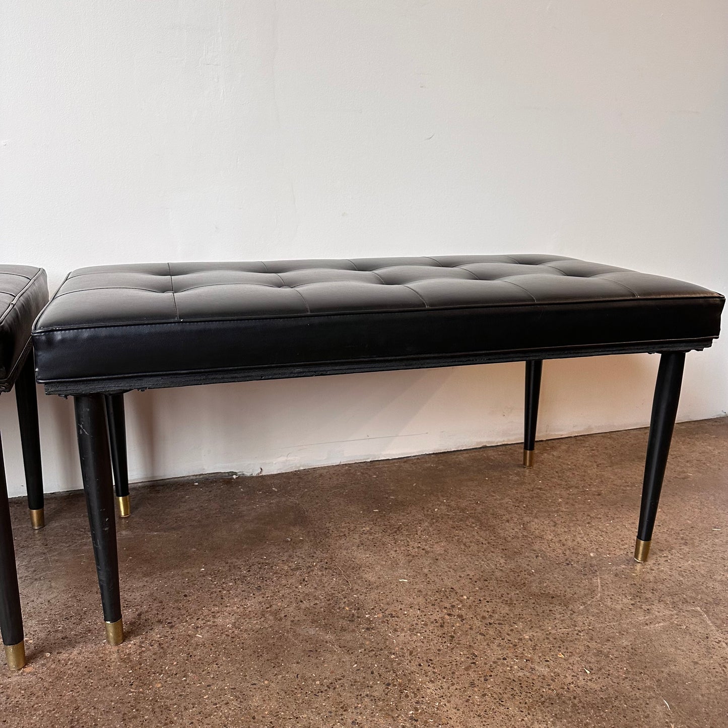 BLACK VINYL TUFTED BENCHES