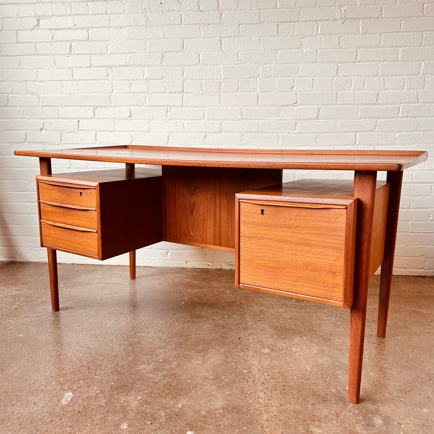 PETER LØVIG NIELSEN DANISH MODERN TEAK FLOATING DESK