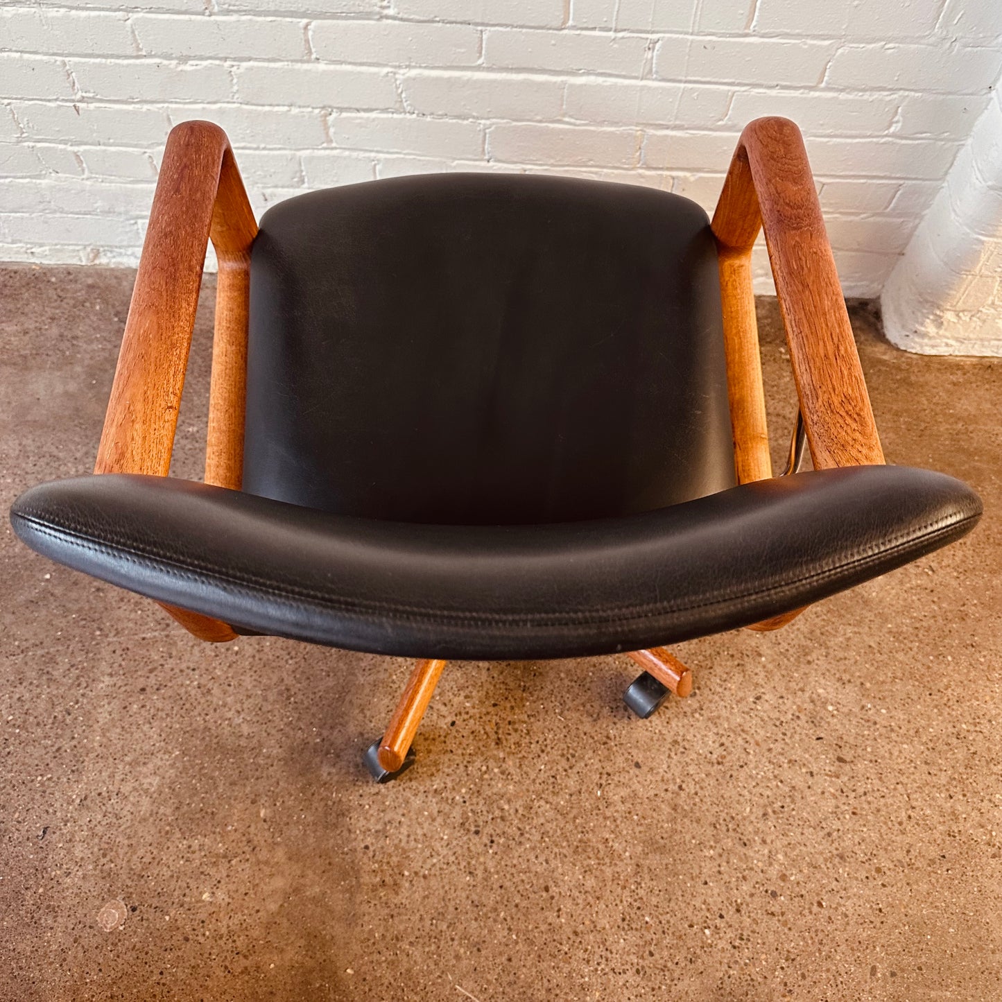SVA MOBLER DANISH TEAK EXECUTIVE OFFICE CHAIR