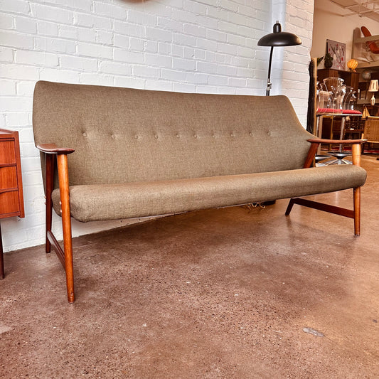 SCANDINAVIAN TEAK SOFA BY ADOLF RELLING