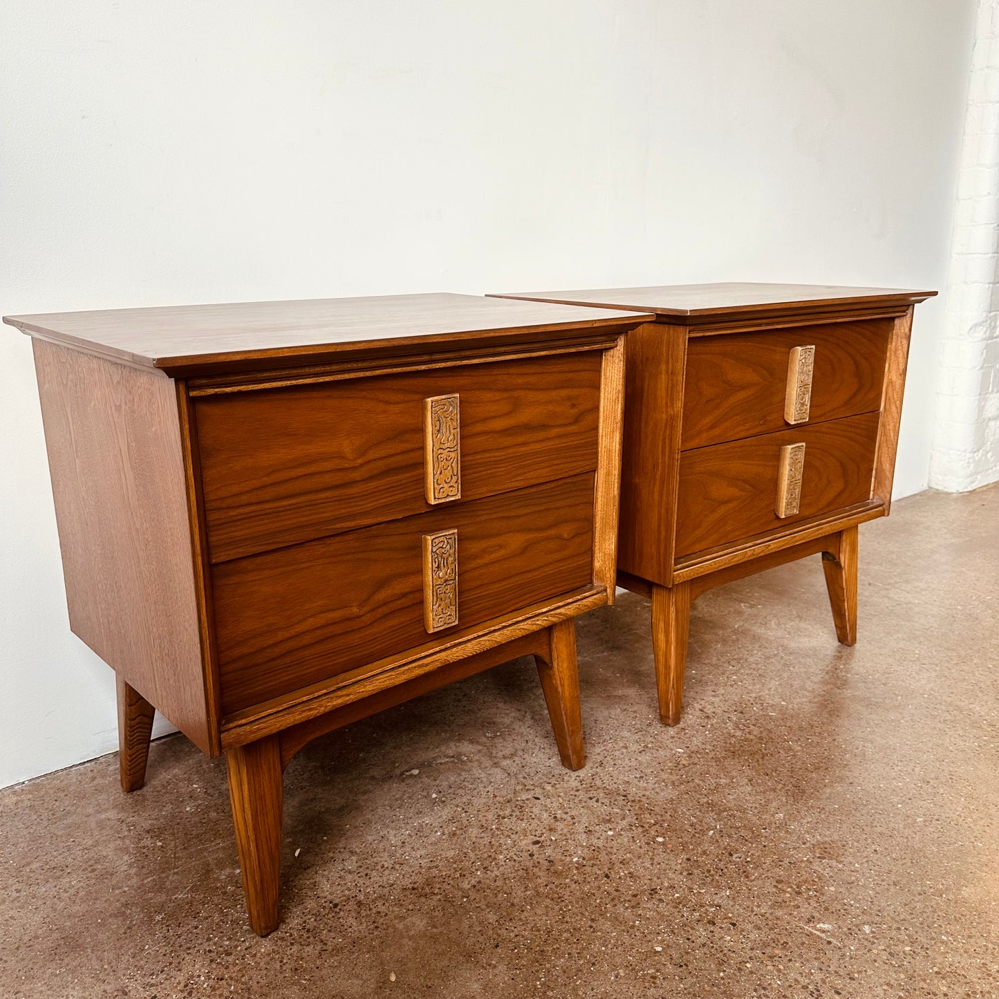 MID-CENTURY BASSETT MAYAN NIGHTSTANDS