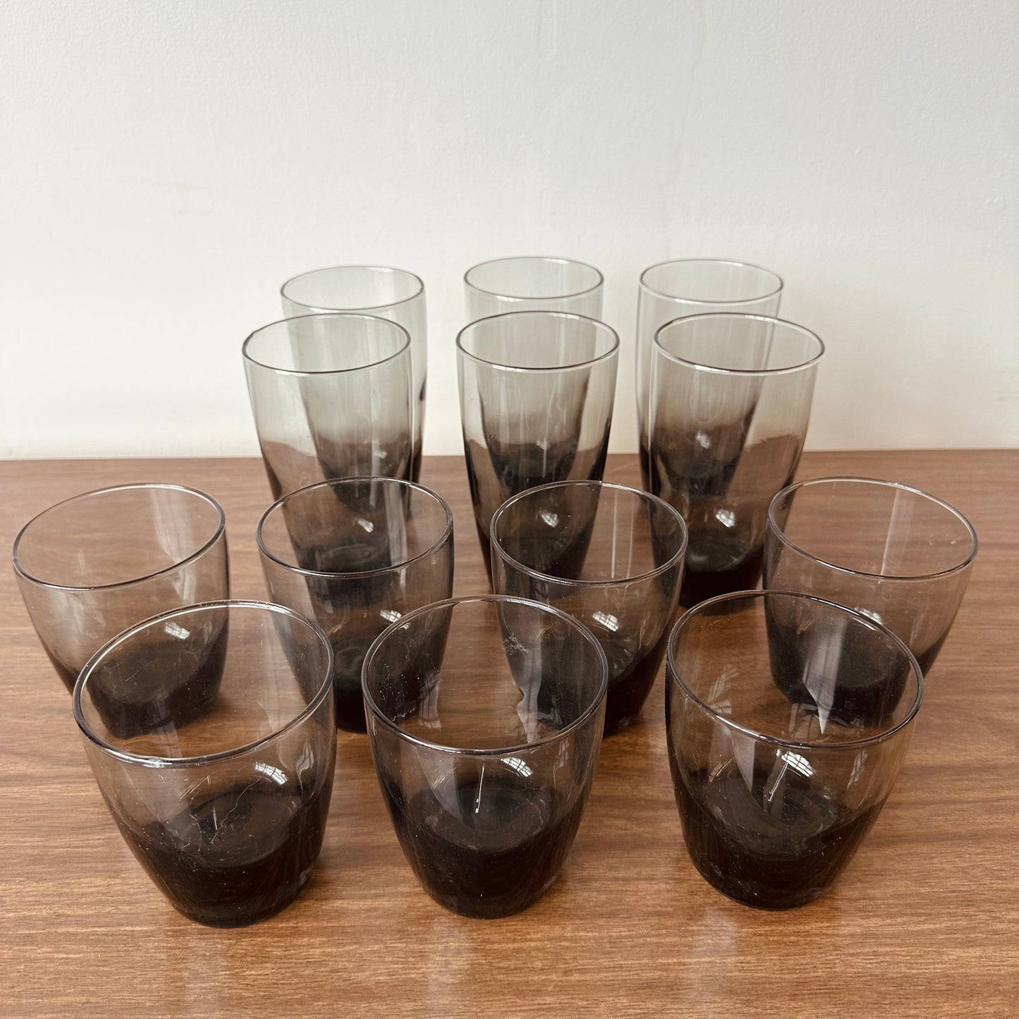 MID-CENTURY SMOKED GREY GLASSES BY LIBBEY