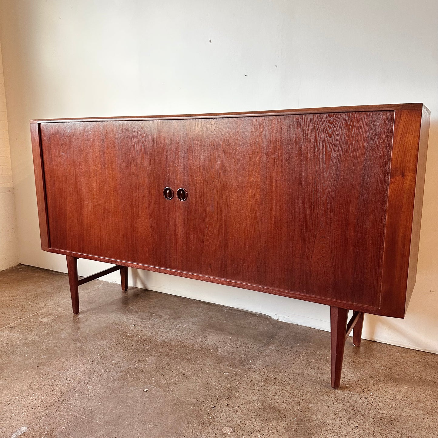 HARRY ØSTERGAARD FOR RANDERS MÖBELFABRIK DENMARK TEAK TAMBOUR HIGHBOARD