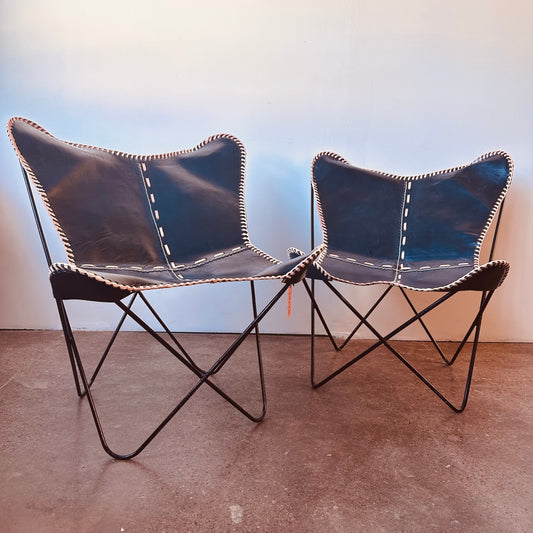 VINTAGE HARDOY KNOLL BFK BUTTERFLY CHAIRS - A PAIR