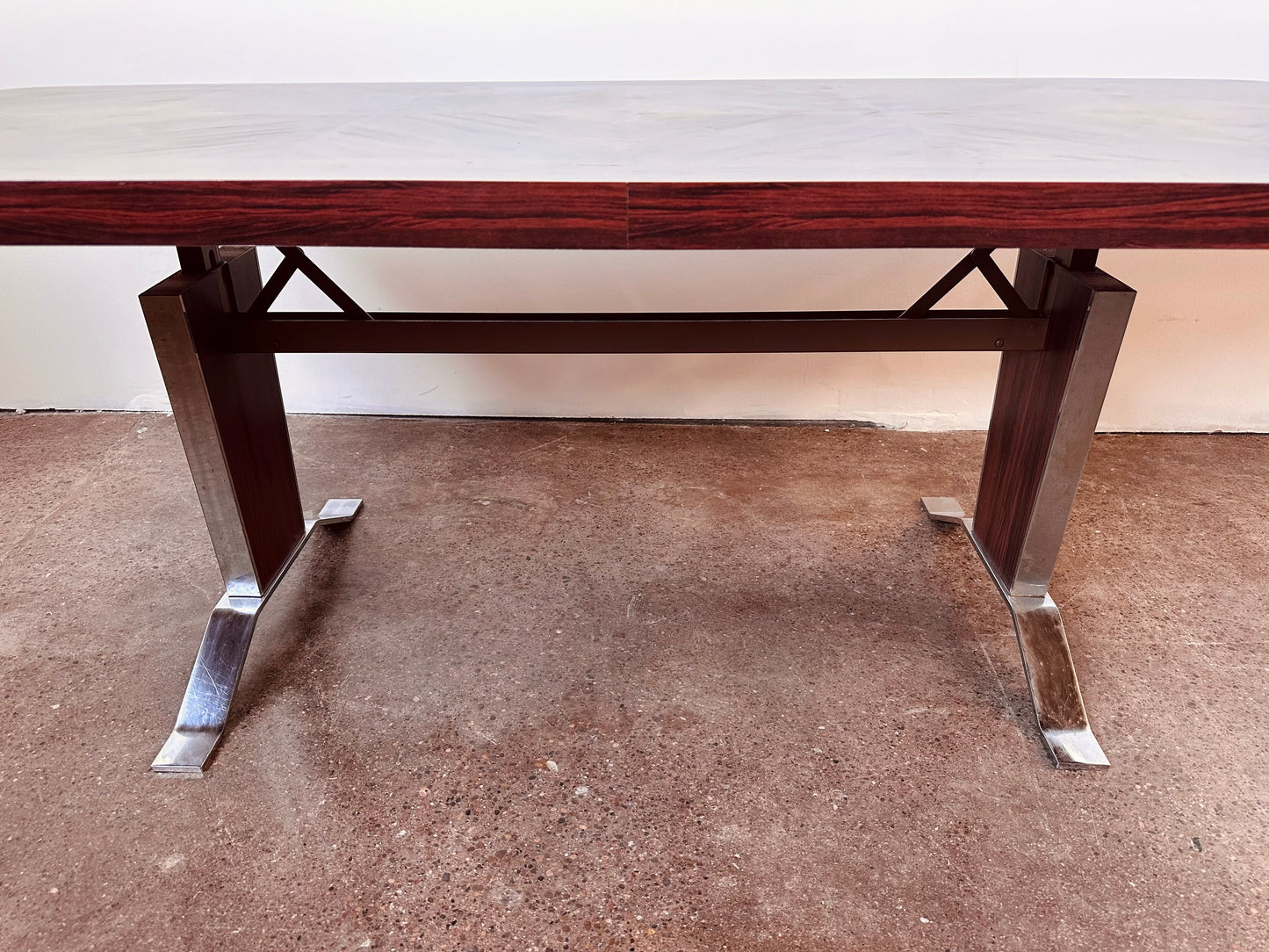 ROSEWOOD AND CHROME ADJUSTABLE COFFEE TABLE