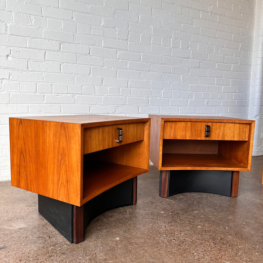 MCM RS ASSOCIATES TEAK NIGHTSTANDS - PAIR