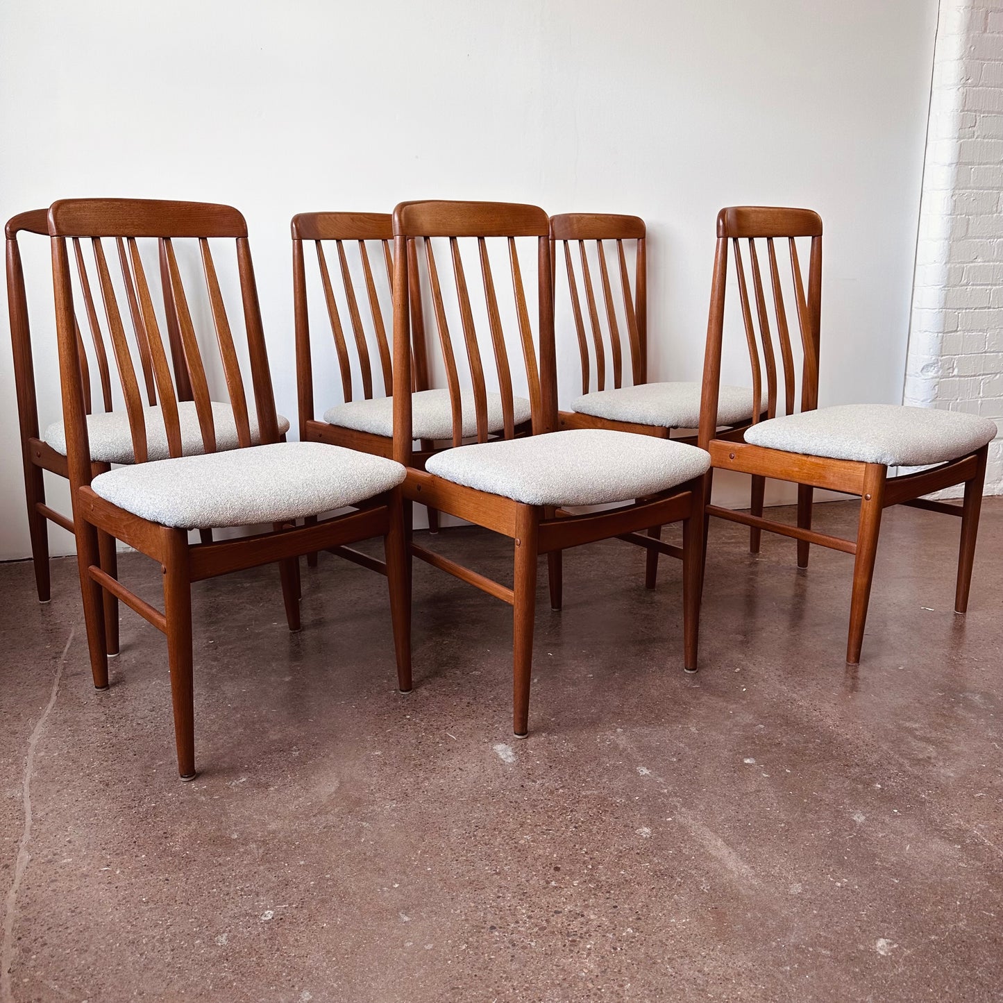 TEAK BENNY LINDEN RAILBACK DINING CHAIRS - S/6