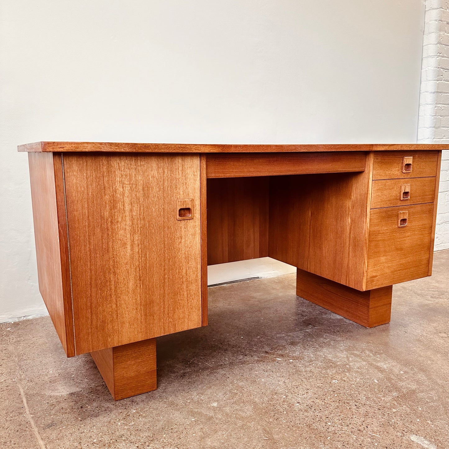 DANISH TEAK EXECUTIVE DESK WITH FINISHED BACK