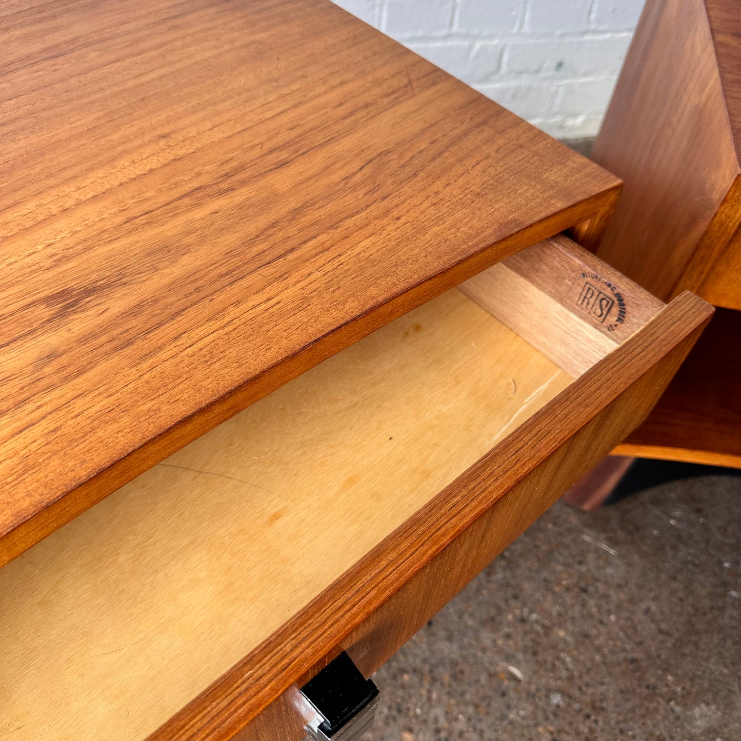 MCM RS ASSOCIATES TEAK NIGHTSTANDS - PAIR