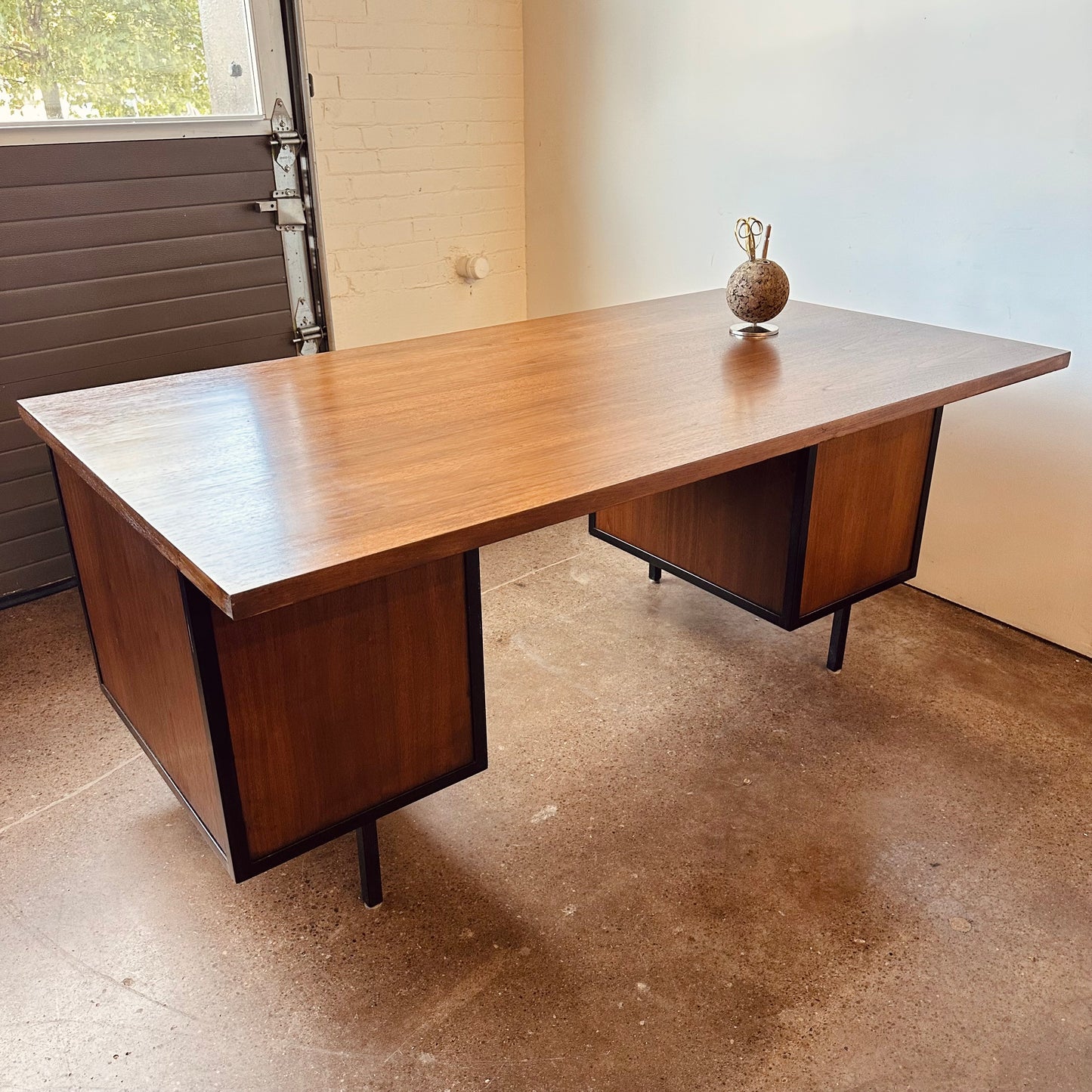 EARLY ROBERT JOHN FOR KNOLL WALNUT EXECUTIVE DESK