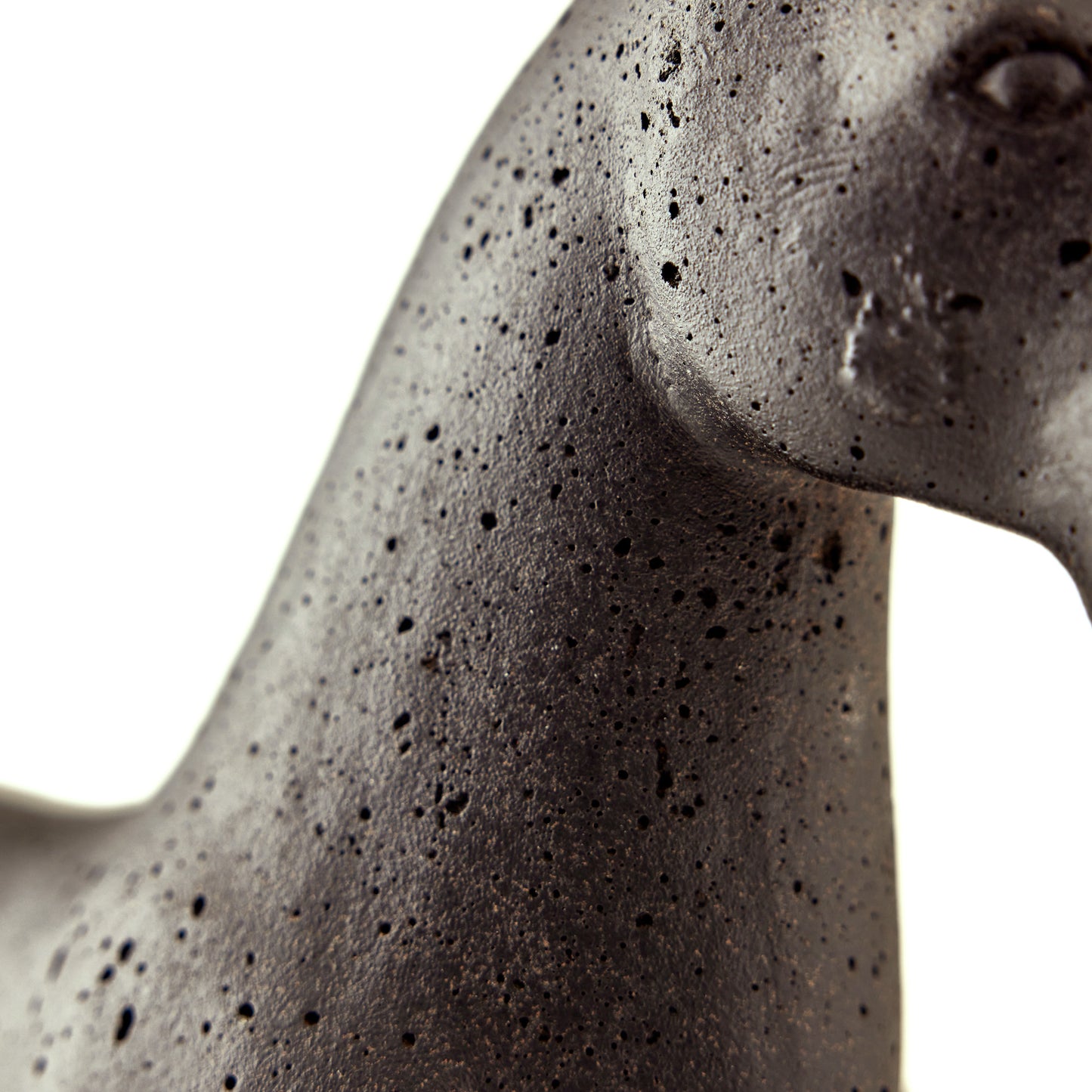 VANDERLINDE HORSE SCULPTURE