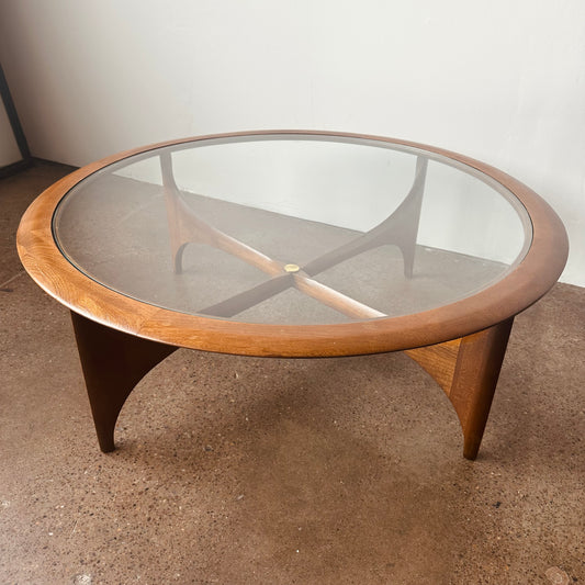 LANE ROUND CHESTNUT AND GLASS COFFEE TABLE