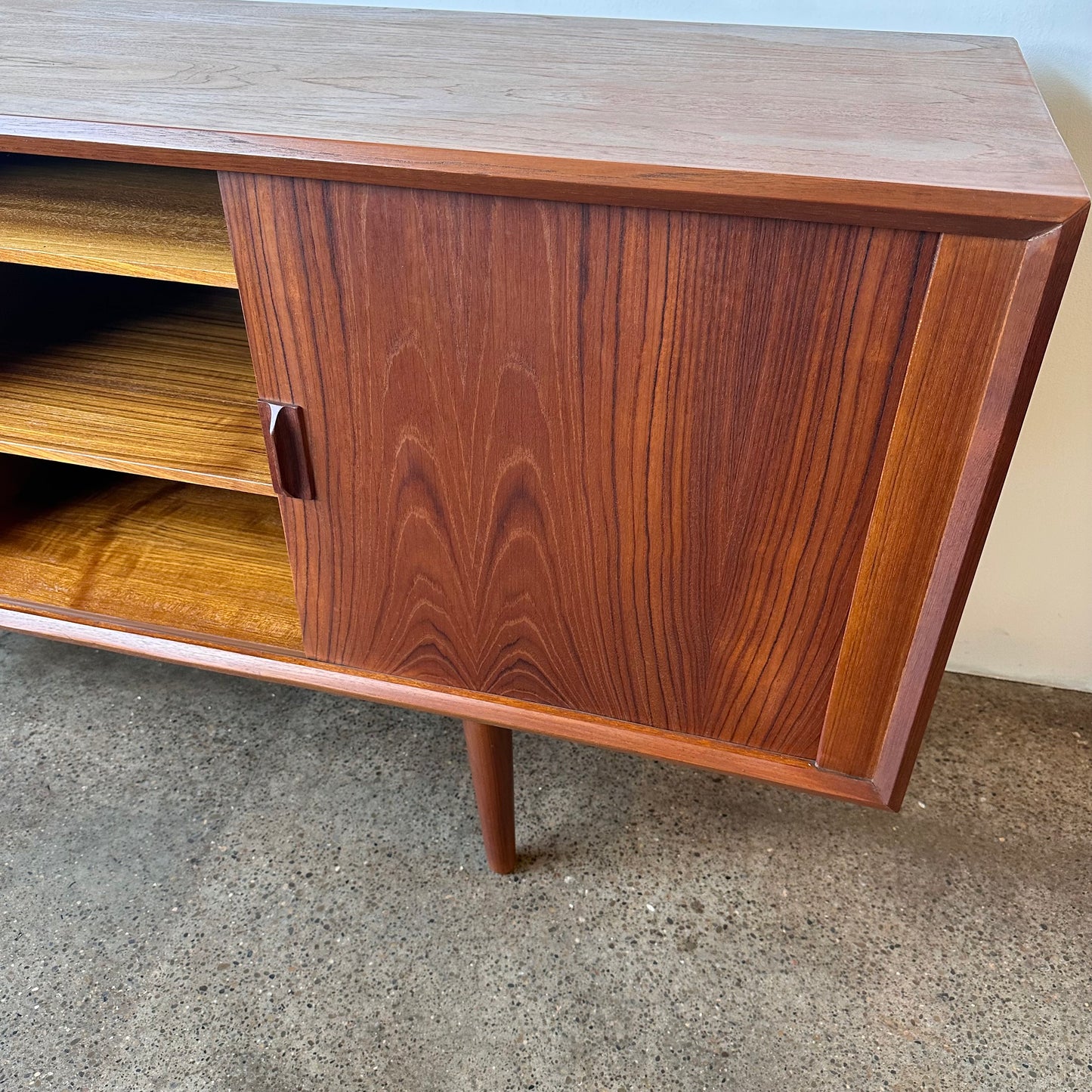 SVEND AAGE LARSEN FOR FAARUP MOBELFABRIK MID CENTURY TEAK TAMBOUR DOOR CREDENZA