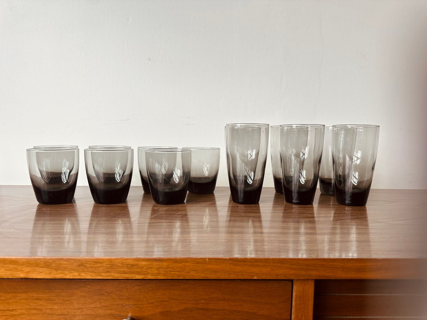MID-CENTURY SMOKED GREY GLASSES BY LIBBEY
