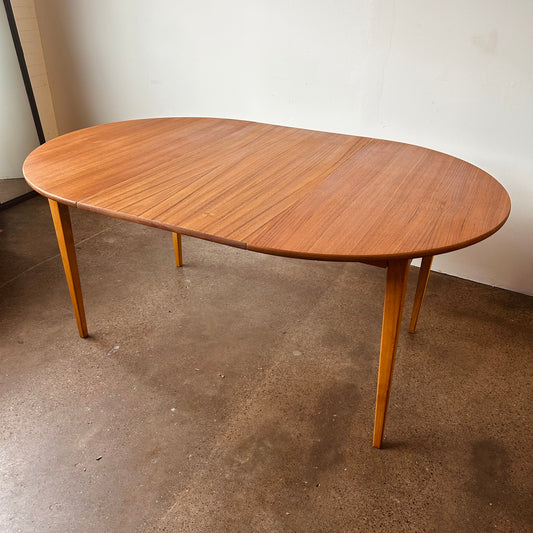 DANISH TEAK ROUND TO OVAL DINING TABLE