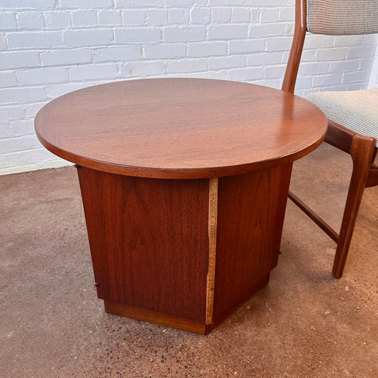 LANE FURNITURE WALNUT ROUND DRUM TABLE STORAGE CABINET