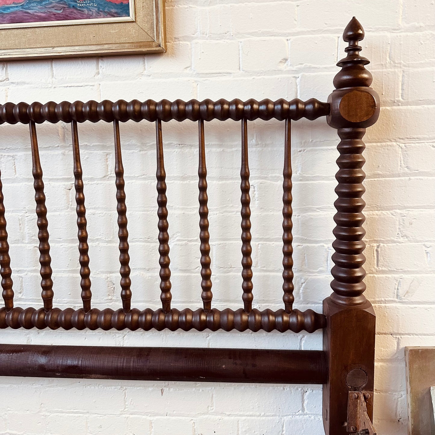 ANTIQUE JENNY LIND SPINDLE SPOOL BED - SIZE FULL