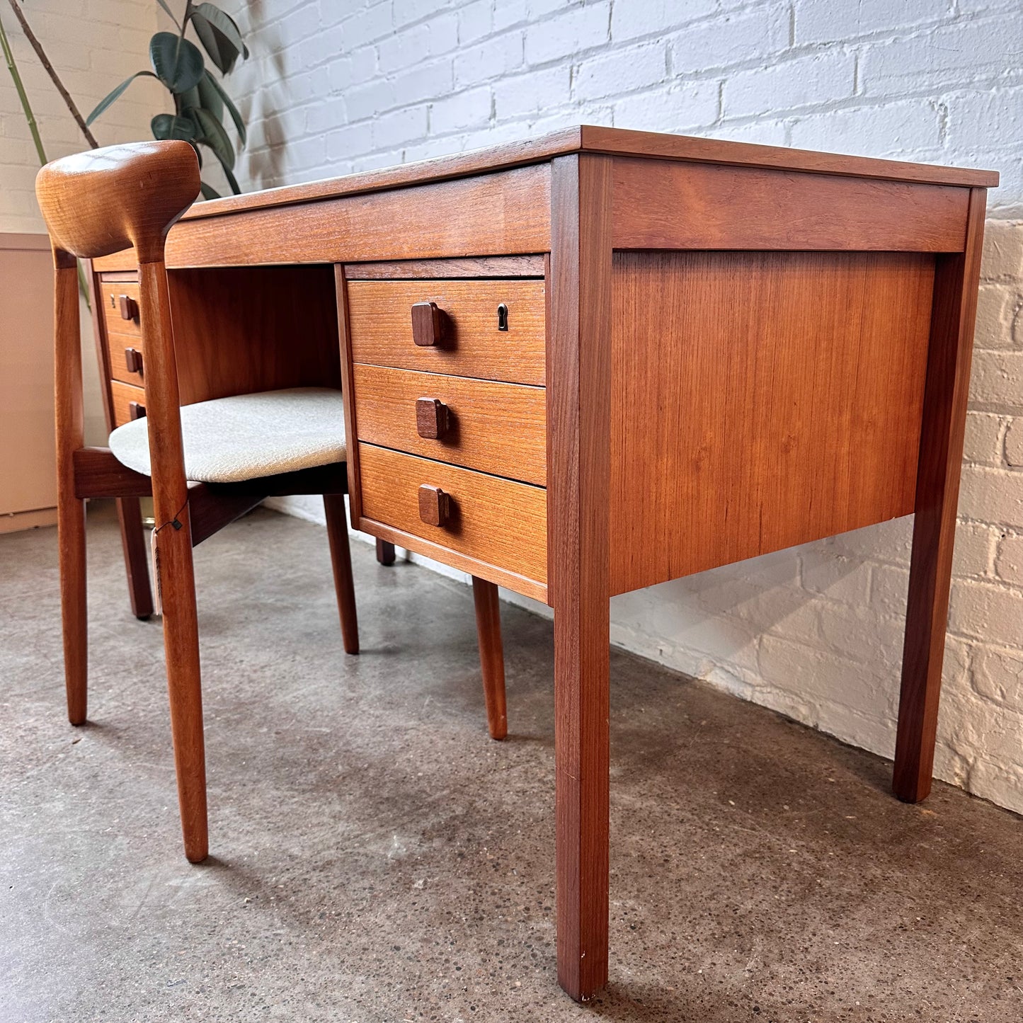 RESTORED DOMINO MOBLER TEAK WRITING DESK