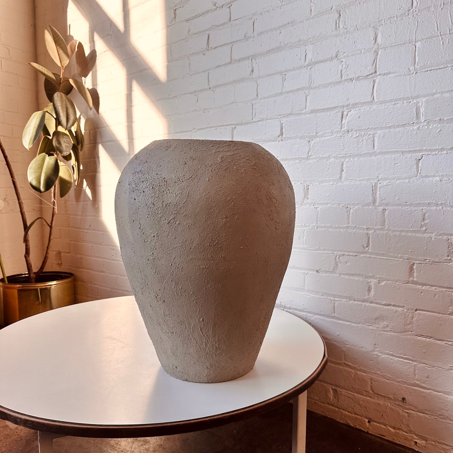 TEXTURED PLASTER MODERN VASE