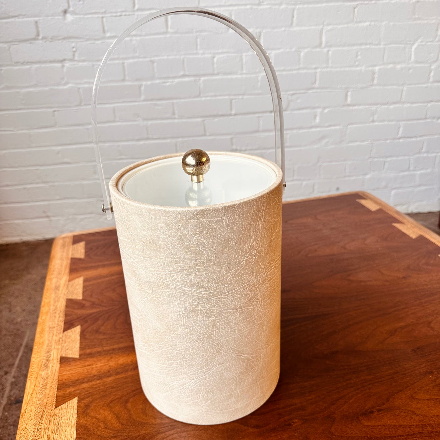 MORGAN DESIGNS BUCKET BRIGADE ICE BUCKET