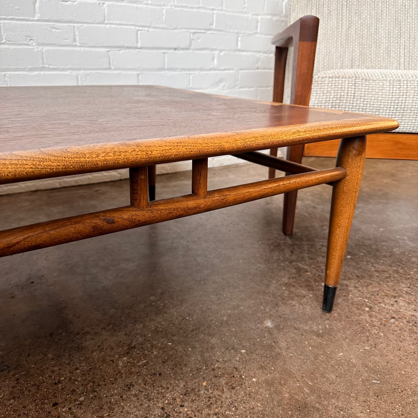 RESTORED MCM LANE ACCLAIM SERIES COFFEE TABLE