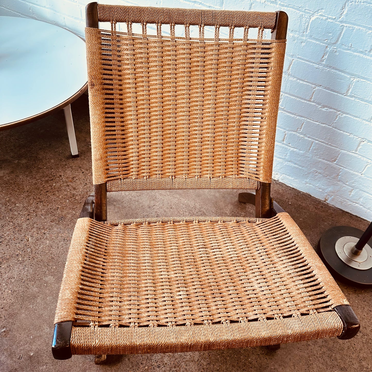 HANS WEGNER PAPER CORD FOLDING ROPE CHAIR