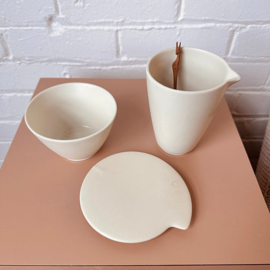 DESIGN HOUSE STOCKHOLM CERAMIC CREAMER & SUGAR SET BY MARIE-LOUISE HELL GREEN