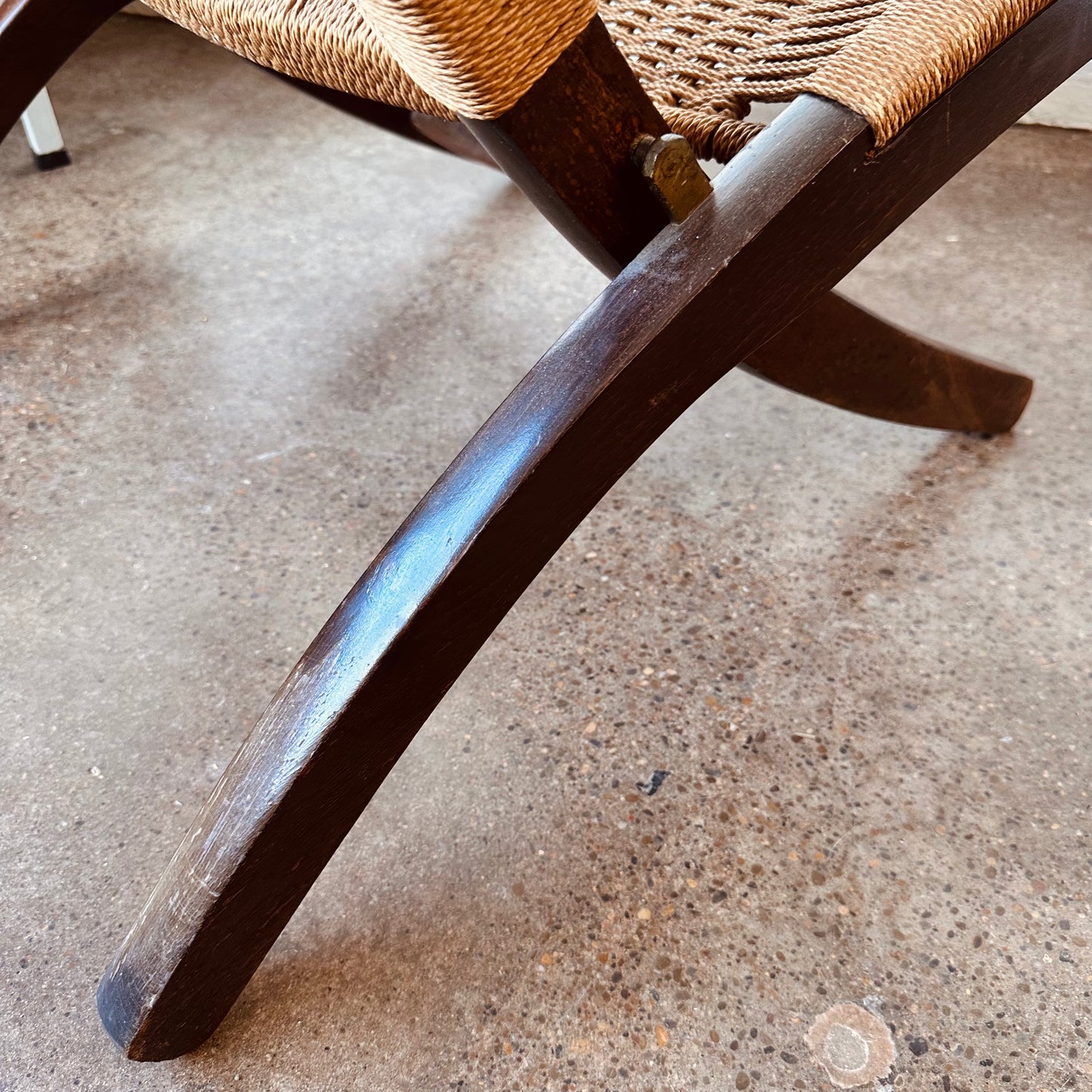 HANS WEGNER PAPER CORD FOLDING ROPE CHAIR