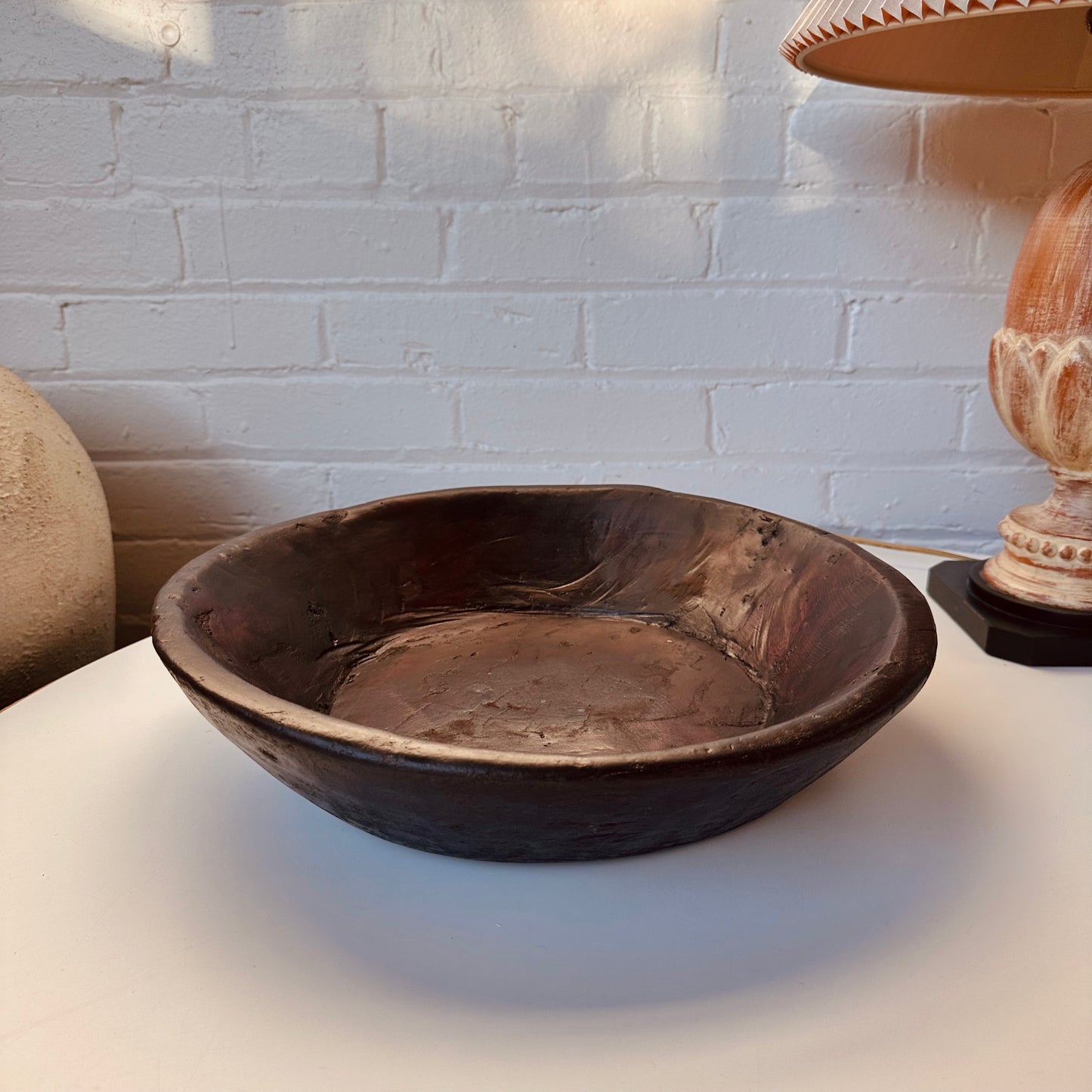 HAND CARVED PRIMITIVE KNOTTED WOOD BOWL