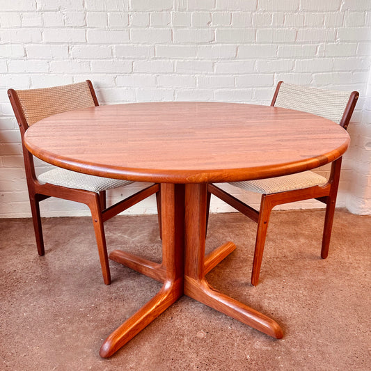 RESTORED TEAK DINETTE TABLE BY SUN FURNITURE