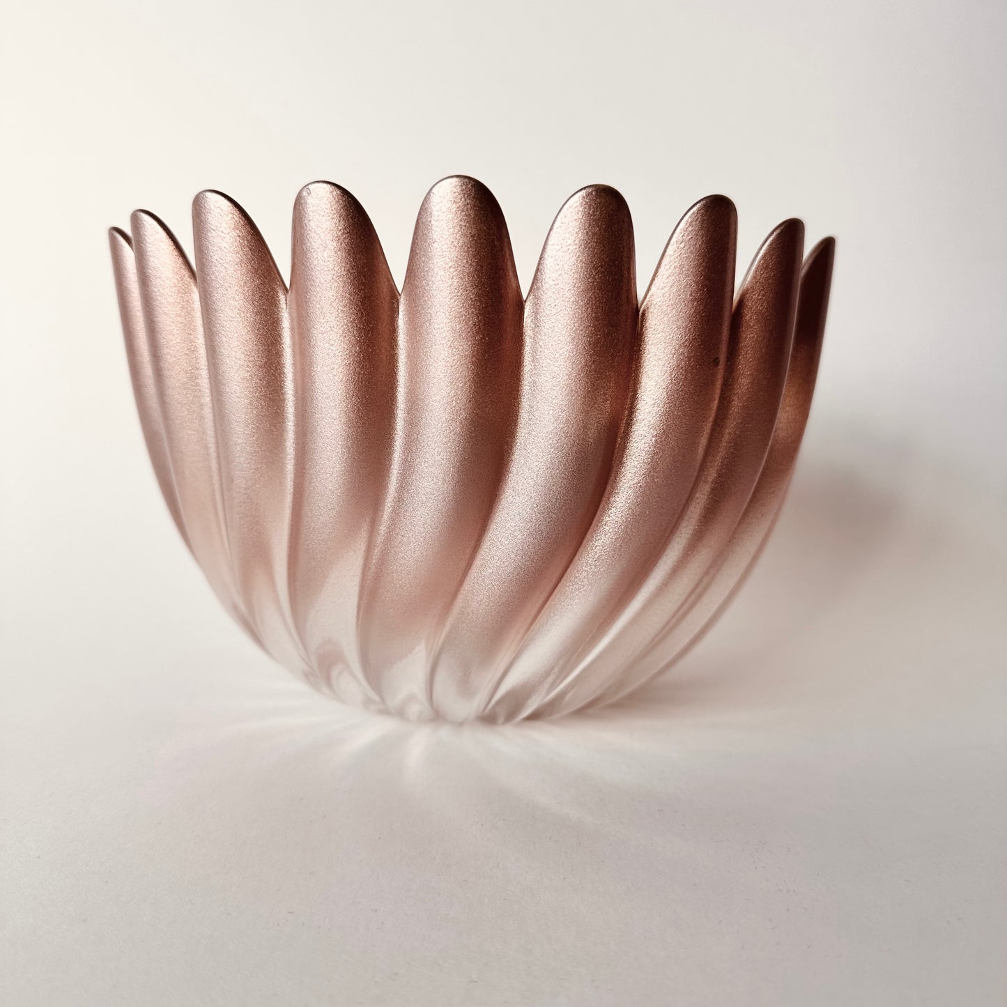 MIKASA SOLARIS ART DECO GLASS PETAL BOWLS - PAIR