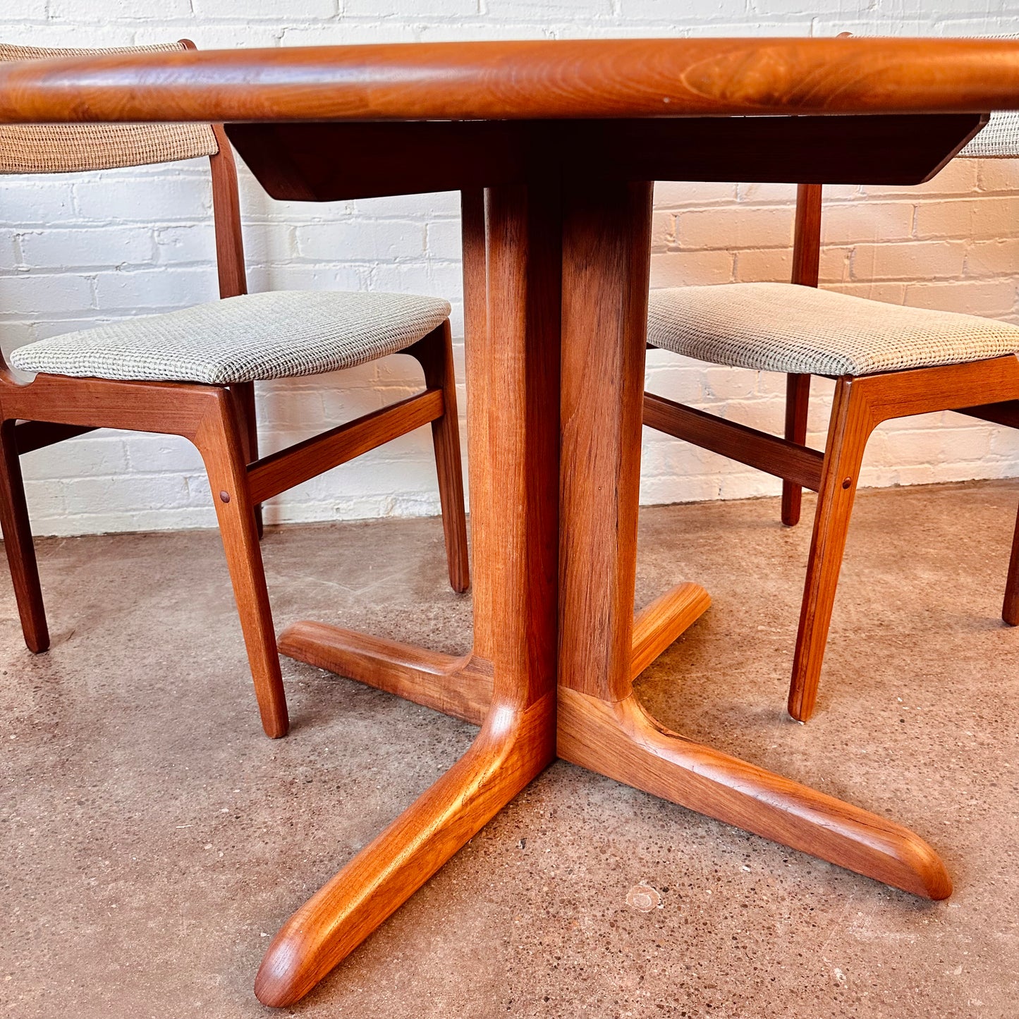 RESTORED TEAK DINETTE TABLE BY SUN FURNITURE