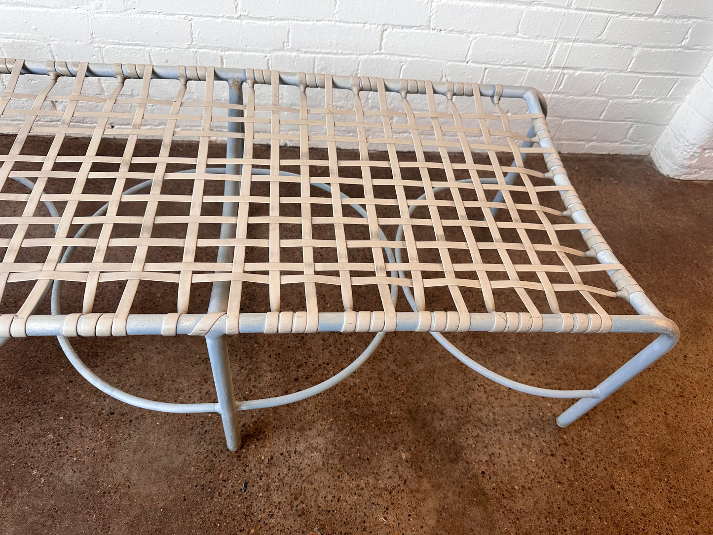 BROWN JORDAN ALUMINUM OUTDOOR PATIO BENCH