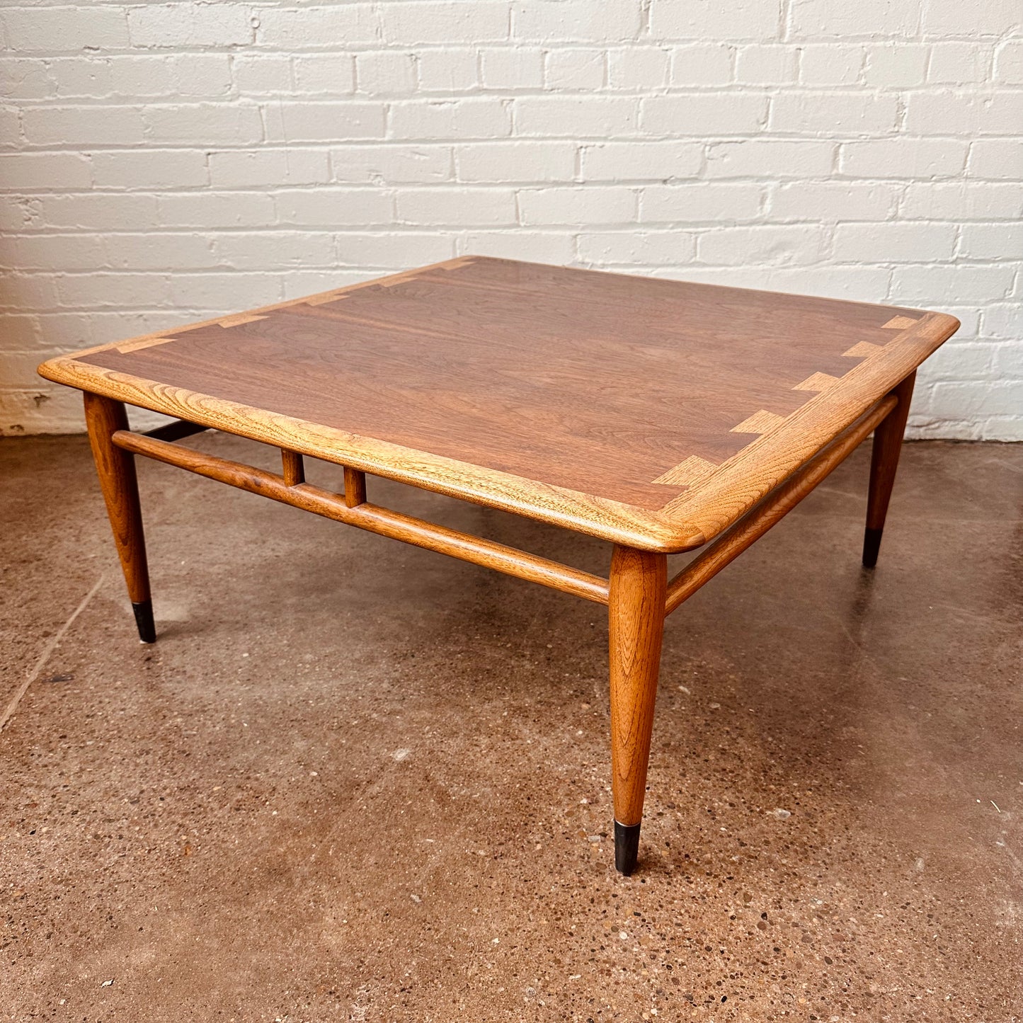 RESTORED MCM LANE ACCLAIM SERIES COFFEE TABLE