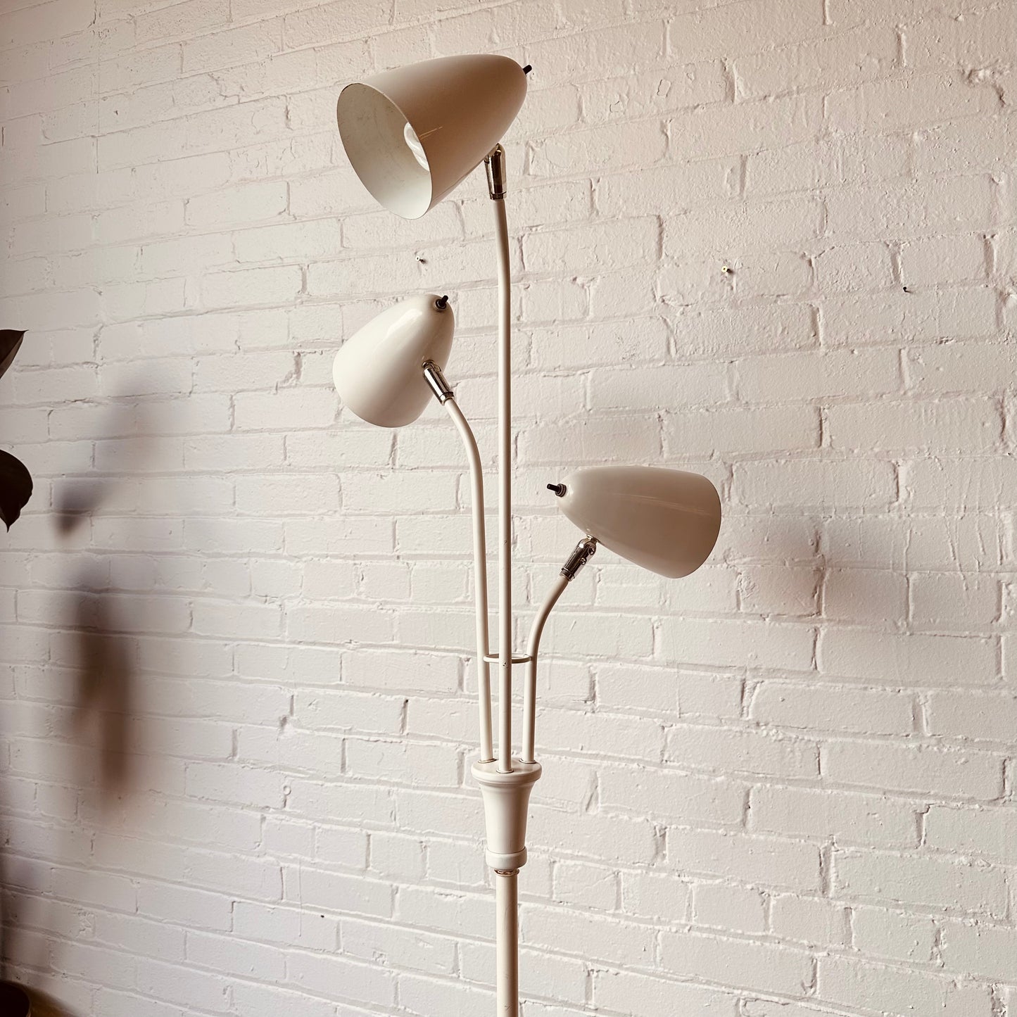 MCM THREE-LIGHT WHITE ARTICULATING FLOOR LAMP