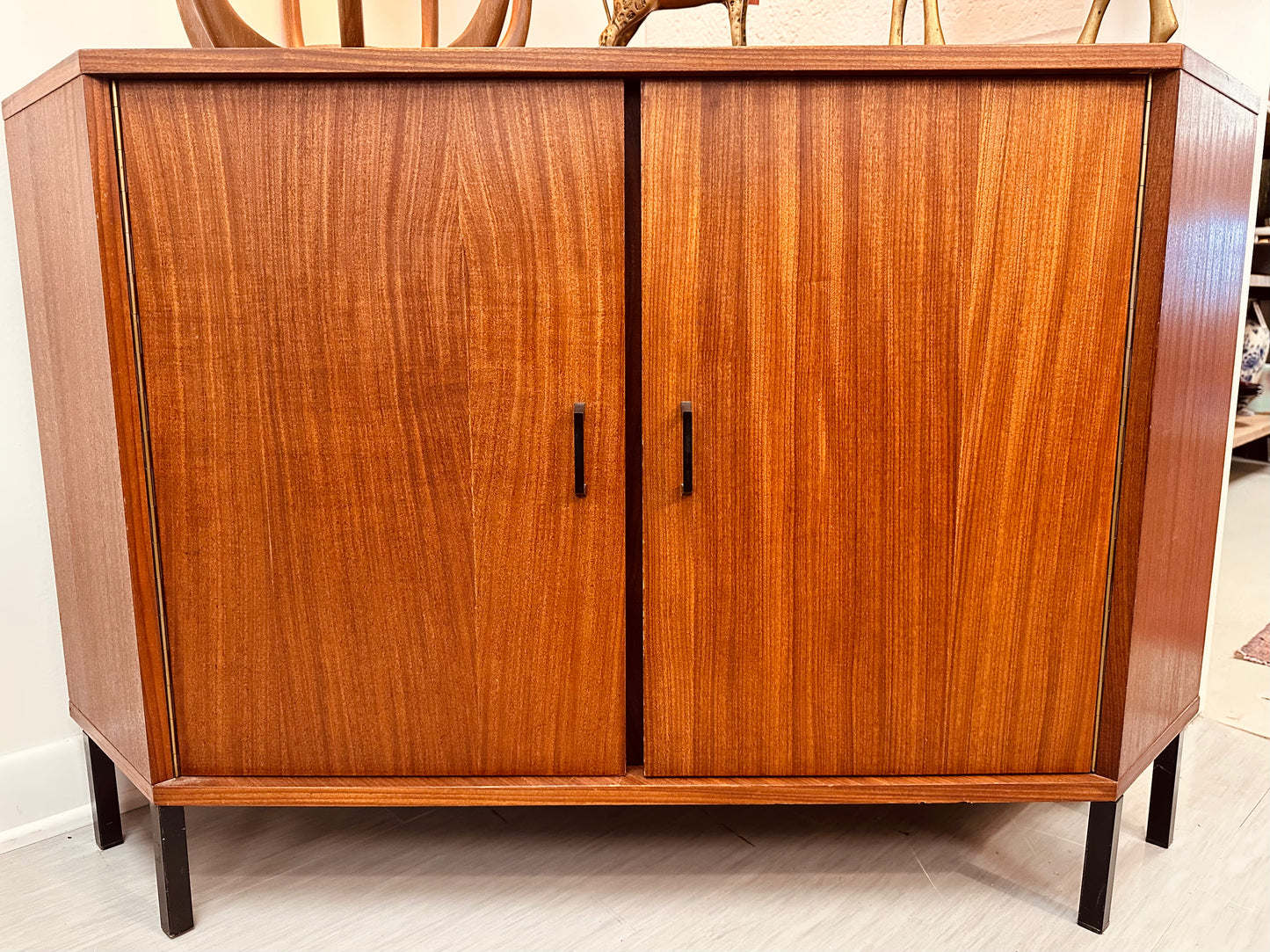 MCM AFROMOSIA CORNER RECORD CABINET/TV STAND