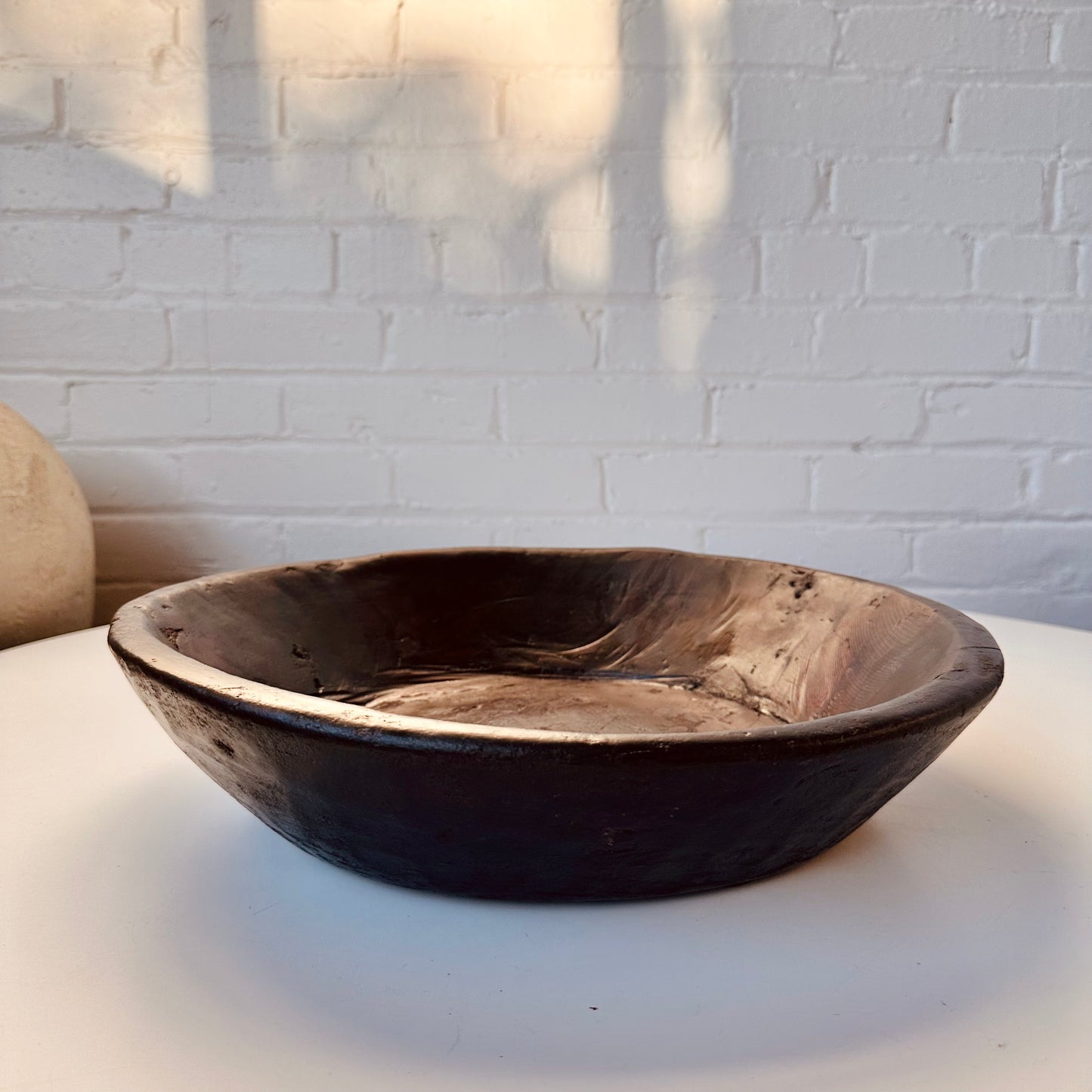 HAND CARVED PRIMITIVE KNOTTED WOOD BOWL