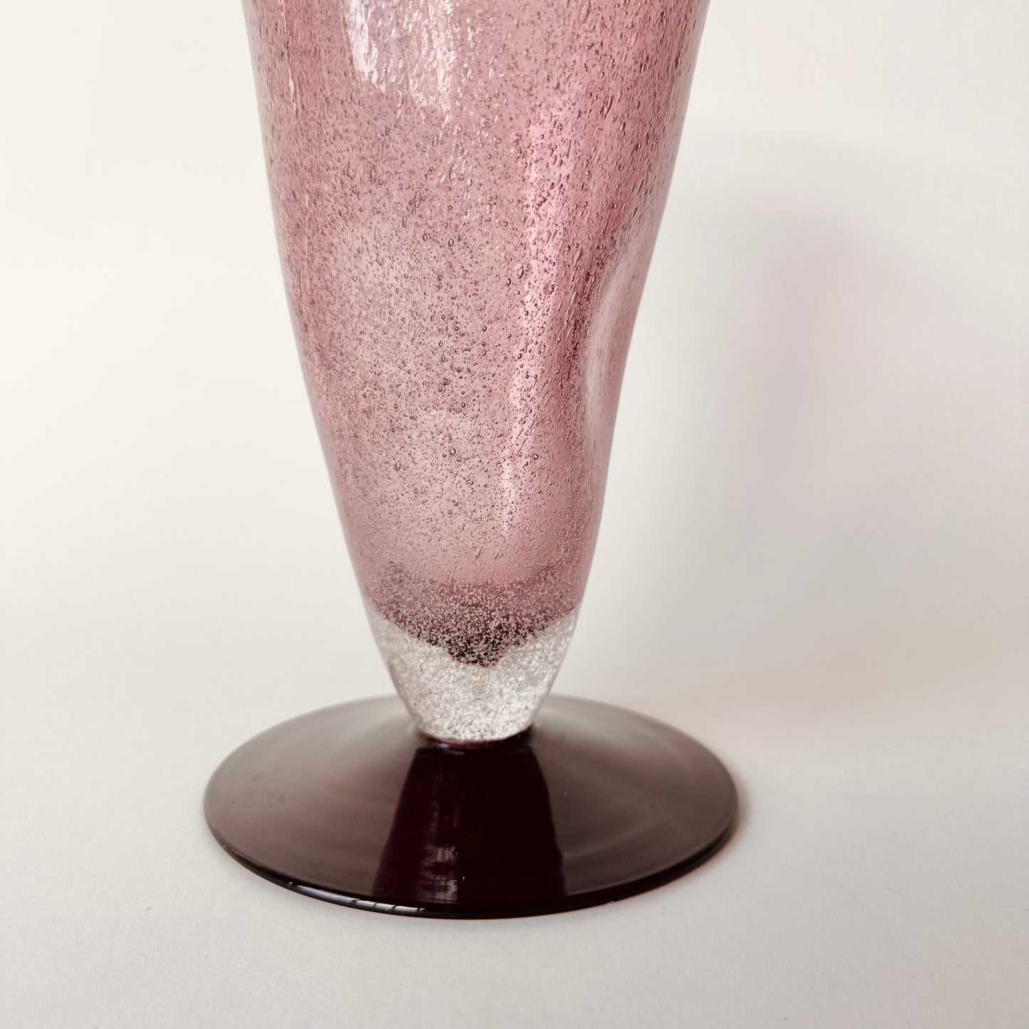 AMETHYST PURPLE MODERNIST BUBBLE VASE