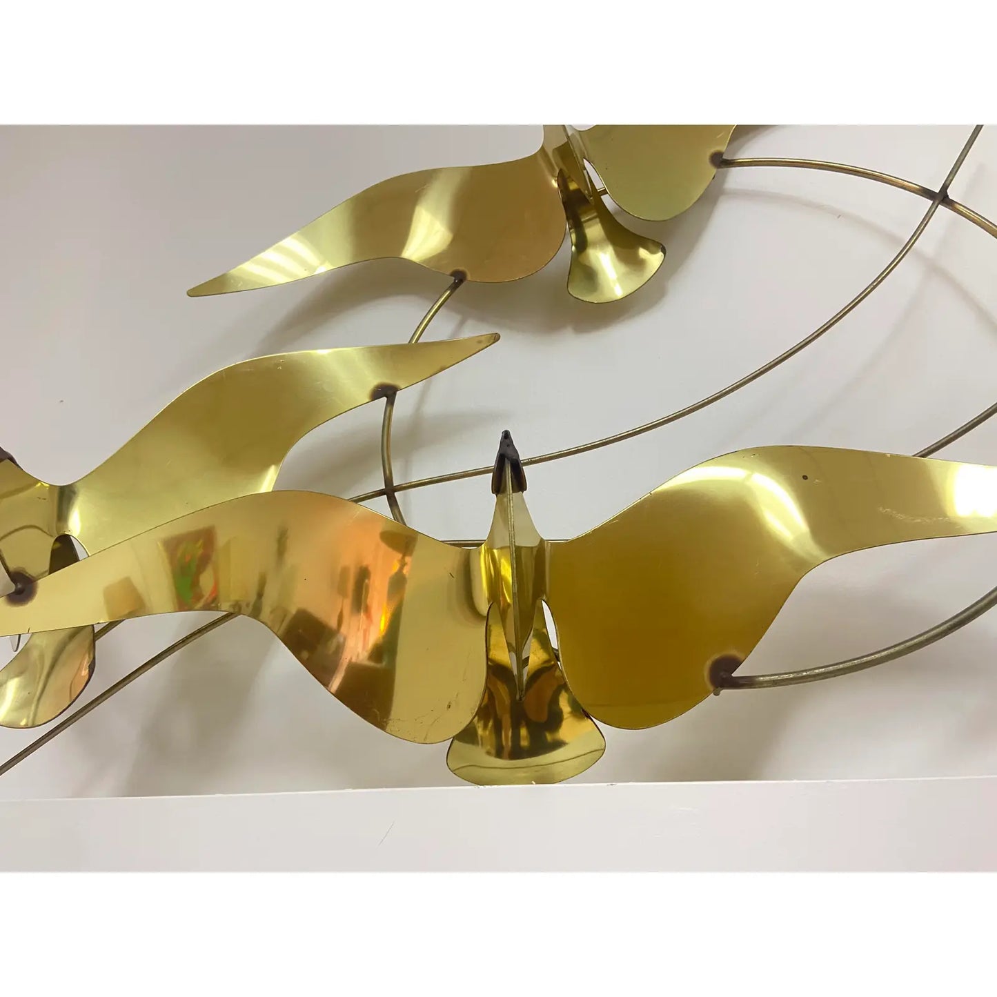 CURTIS JERE ROUND BRASS BIRD WALL HANGING